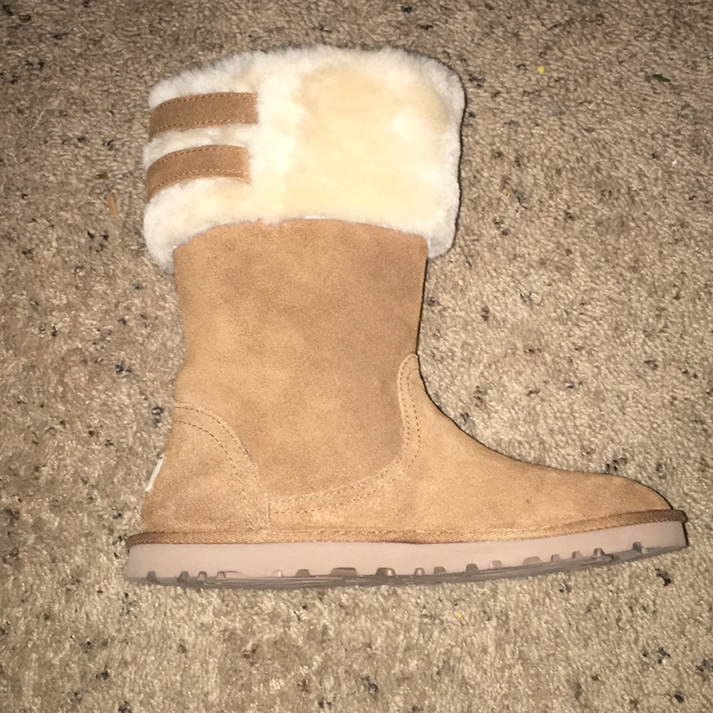 UGG